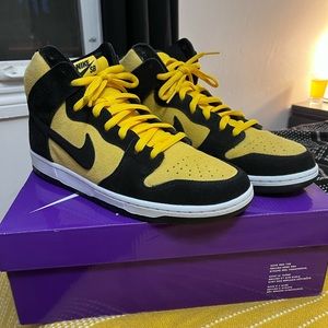 Nike SB Dunk High